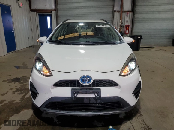 2018 Toyota Prius One with VIN JTDKDTB38J1615512, listed as a Copart auction lot 52892395 with 53,980 mi miles and Clean Title. Bid and sale history available at DreamBid. Image 5.
