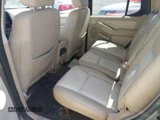 2007 Ford Explorer Sport Trac Limited z VIN 1FMEU53817UA03139, wystawiony jako IAAI lot #42030945 z przebiegiem 159 839 mil mil oraz . Historia ofert i sprzedaży dostępna na DreamBid. Obrazek 8.