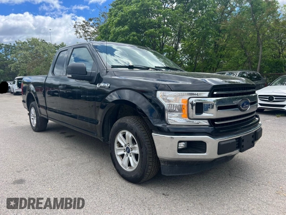 2018 Ford F-150 XL z VIN 1FTEX1CB0JKF17440, wystawiony jako Copart lot #57720105 z przebiegiem 168 009 mil mil oraz Czysty tytuł • Clean title. Historia ofert i sprzedaży dostępna na DreamBid. Obrazek 1.