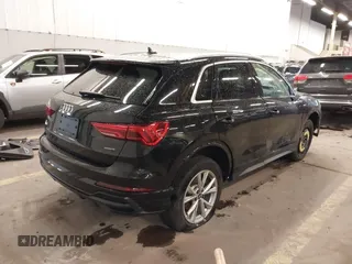 2021 Audi Q3 S line Premium Plus with VIN WA1EECF37M1071376, listed as a IAAI auction lot 41594102 with 22,564 mi miles. Bid and sale history available at carsss.com. Image 4.