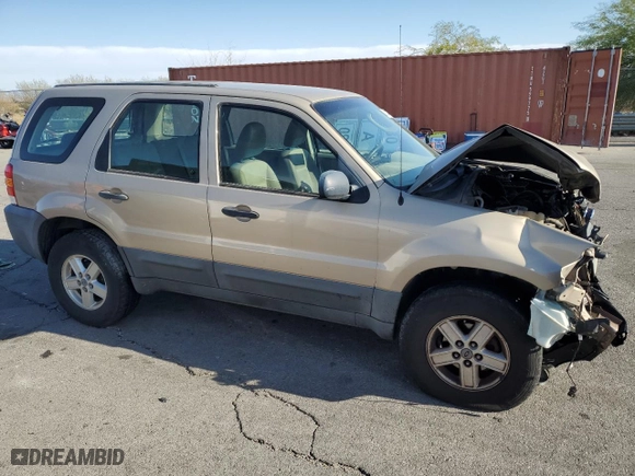 2007 Ford Escape XLS with VIN 1FMYU02Z77KB76668, listed as a Copart auction lot 73338784 with 166,759 mi miles and Salvage Title. Bid and sale history available at carsss.com. Image 4.