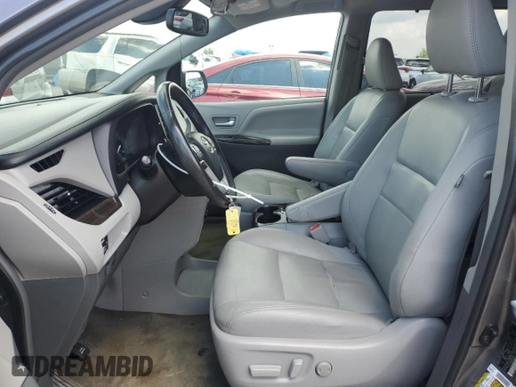 2018 Toyota Sienna XLE Auto Access Seat with VIN 5TDYZ3DC9JS913742, listed as a Copart auction lot 63987465 with 94,675 mi miles and Clean title. Bid and sale history available at DreamBid. Image 7.