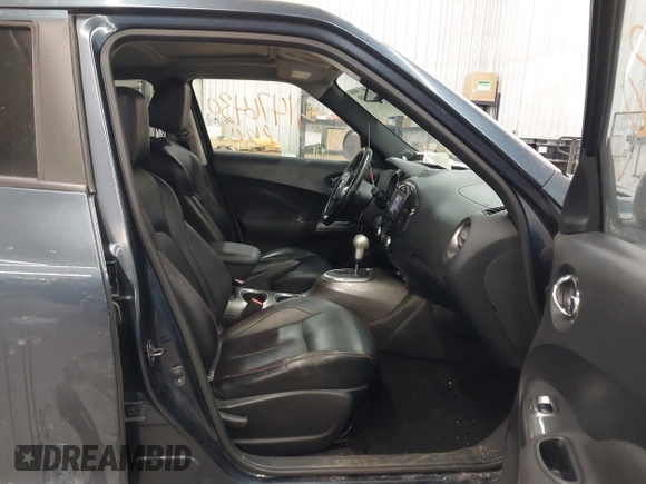 2011 Nissan Juke SL with VIN JN8AF5MV7BT026204, listed as a IAAI auction lot 41476430 with 104,354 mi miles. Bid and sale history available at carsss.com. Image 5.