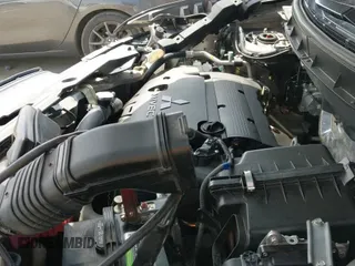 2019 Mitsubishi Outlander ES z VIN JA4AP3AU8KU018481, wystawiony jako IAAI lot #42274148 z przebiegiem 55 554 mil mil oraz . Historia ofert i sprzedaży dostępna na DreamBid. Obrazek 19.