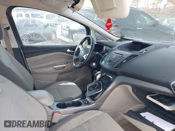 2013 Ford C-Max SE with VIN 1FADP5AU7DL557350, listed as a IAAI auction lot 41518831 with Not Provided miles. Bid and sale history available at carsss.com. Image 5.