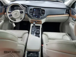 2017 Volvo XC90 Inscription with VIN YV4A22PL7H1124344, listed as a Copart auction lot 61351315 with 154,450 mi miles and Salvage title. Bid and sale history available at DreamBid. Image 8.