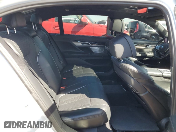 2021 BMW 7 Series 750i xDrive with VIN WBA7U2C04MCF07742, listed as a Copart auction lot 51512185 with 45,224 mi miles and Salvage Title. Bid and sale history available at carsss.com. Image 10.