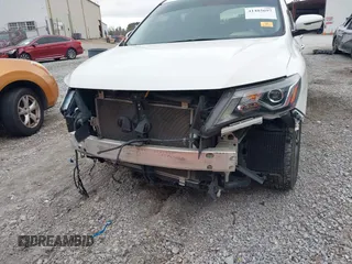 2018 Nissan Pathfinder SL with VIN 5N1DR2MN6JC643618, listed as a IAAI auction lot 41485697 with 1 mi miles. Bid and sale history available at carsss.com. Image 6.