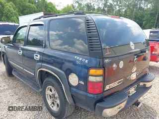 2004 Chevrolet Tahoe LS z VIN 1GNEC13Z04R292139, wystawiony jako IAAI lot #42294818 z przebiegiem 372 010 mil mil oraz . Historia ofert i sprzedaży dostępna na DreamBid. Obrazek 6.
