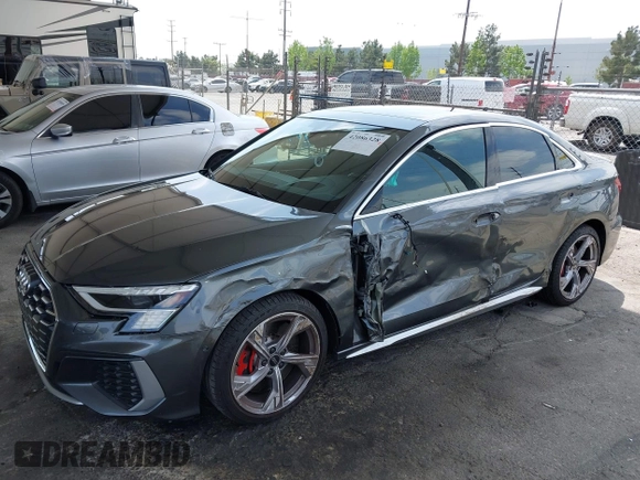 2024 Audi S3 Prestige z VIN WAUJ3DGY8RA067514, wystawiony jako IAAI lot #42086328 z przebiegiem 11 049 mil mil oraz . Historia ofert i sprzedaży dostępna na DreamBid. Obrazek 17.
