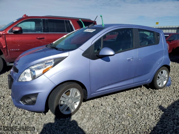 2015 Chevrolet Spark LS with VIN KL8CA6S94FC741826, listed as a Copart auction lot 45043085 with 6,275 mi miles and Salvage Title. Bid and sale history available at carsss.com. Image 1.