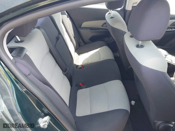 2014 Chevrolet Cruze LS with VIN 1G1PA5SG1E7114714, listed as a IAAI auction lot 41967581 with 246,526 mi miles. Bid and sale history available at carsss.com. Image 8.