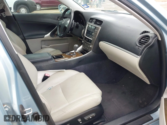 2011 Lexus IS 250 с VIN JTHBF5C2XB5152597, выставлен на аукционе IAAI как лот 42478323 с пробегом 269 485 миль миль и . История ставок и продаж доступна на DreamBid. Изображение 5.