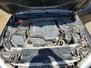 2020 BMW 5 Series with VIN WBAJB1C06LCD09913, listed as a Copart auction lot 71437384 with 5,544 mi miles and Salvage title. Bid and sale history available at DreamBid. Image 11.