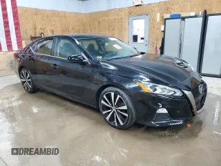 2019 Nissan Altima SR with VIN 1N4BL4CV6KC125445, listed as a Copart auction lot 48567405 with 200,888 mi miles and Clean Title. Bid and sale history available at carsss.com. Image 4.