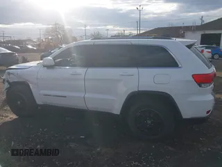 2018 Jeep Grand Cherokee Laredo E with VIN 1C4RJFAG6JC406061, listed as a IAAI auction lot 42046977 with 90,339 mi miles and . Bid and sale history available at DreamBid. Image 14.