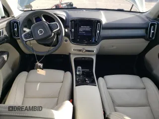 2023 Volvo XC40 Plus Bright Theme with VIN YV4L12UN6P2099852, listed as a Copart auction lot 86866294 with 13,540 mi miles and Salvage Title. Bid and sale history available at DreamBid. Image 8.
