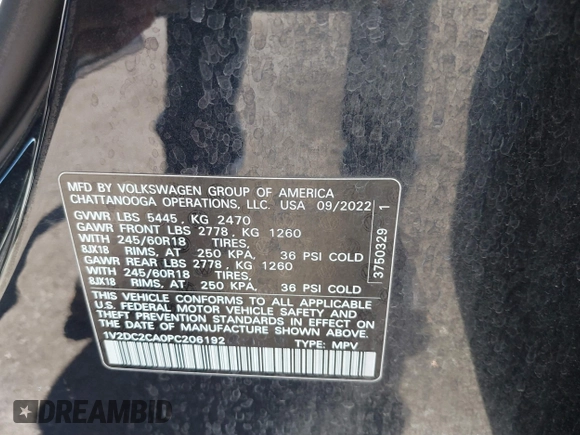 2023 Volkswagen Atlas SE z VIN 1V2DC2CA0PC206192, wystawiony jako IAAI lot #41856061 z przebiegiem 23 572 mil mil oraz . Historia ofert i sprzedaży dostępna na DreamBid. Obrazek 9.