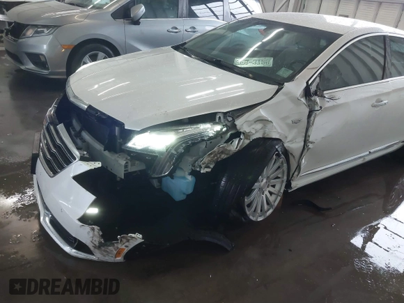 2018 Cadillac XTS Luxury z VIN 2G61M5S38J9156679, wystawiony jako IAAI lot #41574733 z przebiegiem 65 637 mil mil oraz . Historia ofert i sprzedaży dostępna na DreamBid. Obrazek 6.