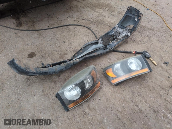 2006 Dodge 1500 SLT z VIN 1D7HU18216S566822, wystawiony jako Copart lot #52455255 z przebiegiem 142 382 mil mil oraz Szkoda całkowita • Salvage title. Historia ofert i sprzedaży dostępna na DreamBid. Obrazek 12.