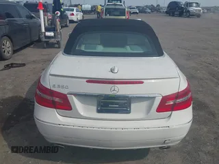2012 Mercedes-Benz E 350 with VIN WDDKK5KF7CF168095, listed as a IAAI auction lot 41988817 with Not Provided miles and . Bid and sale history available at DreamBid. Image 16.