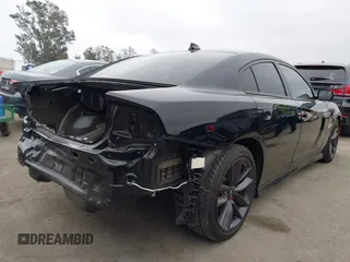 2019 Dodge Charger Scat Pack с VIN 2C3CDXGJ7KH717796, выставлен на аукционе IAAI как лот 42244154 с пробегом 84 385 миль миль и . История ставок и продаж доступна на DreamBid. Изображение 4.