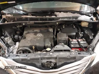 2015 Toyota Sienna Ltd with VIN 5TDDK3DCXFS122419, listed as a IAAI auction lot 41336752 with 243,567 mi miles. Bid and sale history available at carsss.com. Image 10.