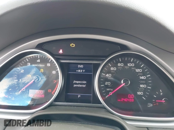 2010 Audi Q7 Premium Plus with VIN WA1LYAFE6AD007604, listed as a IAAI auction lot 41955633 with 240,433 mi miles and . Bid and sale history available at DreamBid. Image 7.