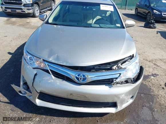 2014 Toyota Camry Hybrid LE with VIN 4T1BD1FK0EU112479, listed as a IAAI auction lot 41901348 with 91,440 mi miles. Bid and sale history available at carsss.com. Image 6.