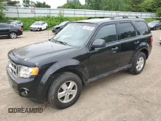 2012 Ford Escape XLT with VIN 1FMCU9DG6CKC42020, listed as a Copart auction lot 61827055 with 146,456 mi miles and Clean title. Bid and sale history available at DreamBid. Image 1.