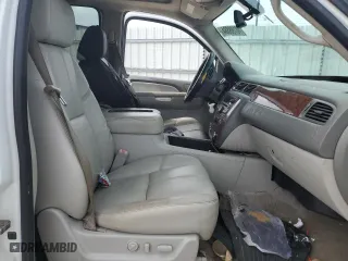 2008 Chevrolet Avalanche LT w/3LT with VIN 3GNEC12028G221064, listed as a Copart auction lot 70198884 with 150,159 mi miles and Salvage Title. Bid and sale history available at carsss.com. Image 7.