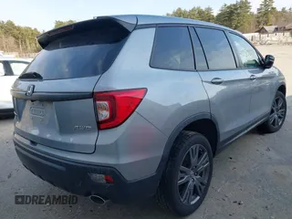 2020 Honda Passport EX-L z VIN 5FNYF8H55LB011307, wystawiony jako IAAI lot #40880877 z przebiegiem 32 509 mil mil oraz . Historia ofert i sprzedaży dostępna na DreamBid. Obrazek 4.
