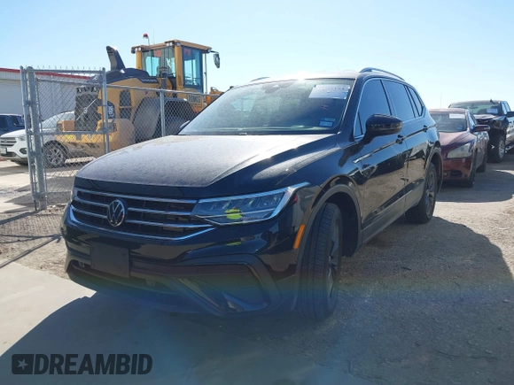2023 Volkswagen Tiguan SE with VIN 3VV3B7AX3PM085470, listed as a IAAI auction lot 41731153 with 14,911 mi miles and . Bid and sale history available at DreamBid. Image 18.