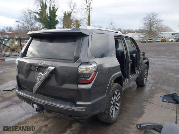 2014 Toyota 4Runner Limited with VIN JTEBU5JR4E5187952, listed as a IAAI auction lot 41261872 with 96,553 mi miles. Bid and sale history available at carsss.com. Image 22.