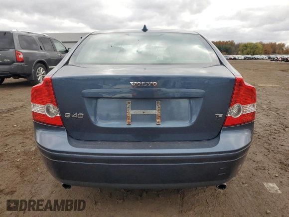 2005 Volvo S40 with VIN YV1MS682852089228, listed as a Copart auction lot 79582464 with 107,503 mi miles and Salvage Title. Bid and sale history available at carsss.com. Image 6.