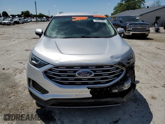 2019 Ford Edge SEL with VIN 2FMPK4J90KBB40298, listed as a Copart auction lot 56953585 with 110,639 mi miles and Salvage title. Bid and sale history available at DreamBid. Image 5.