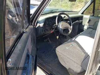 1991 Ford F-150 with VIN 1FTEF14N3MLA36219, listed as a IAAI auction lot 41898466 with 10,116 mi miles. Bid and sale history available at carsss.com. Image 5.