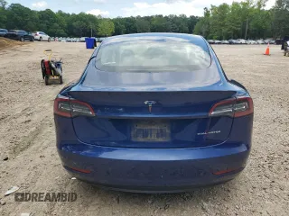2021 Tesla Model 3 Long Range z VIN 5YJ3E1EB7MF906605, wystawiony jako Copart lot #55214665 z przebiegiem 101 182 mil mil oraz Szkoda całkowita • Salvage title. Historia ofert i sprzedaży dostępna na DreamBid. Obrazek 6.