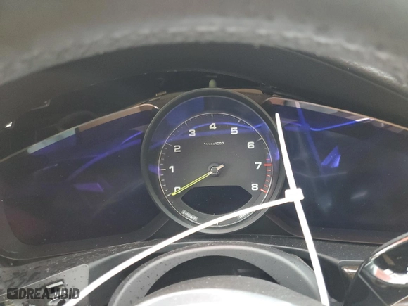 2018 Porsche Panamera 4 E-Hybrid with VIN WP0AE2A72JL176870, listed as a Copart auction lot 68290623 with 0 mi miles and Non Repairable. Bid and sale history available at carsss.com. Image 9.