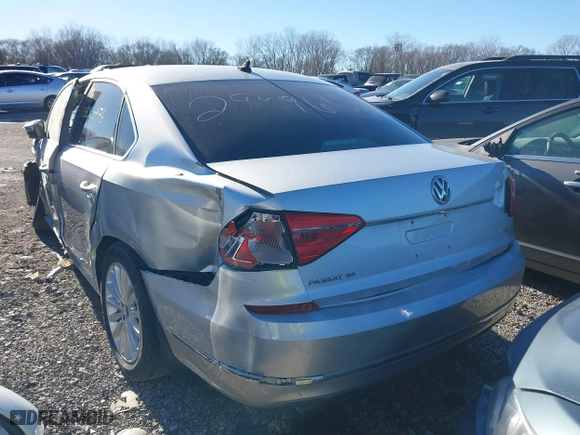 2016 Volkswagen Passat 1.8T SE w/Technology with VIN 1VWBS7A38GC037758, listed as a IAAI auction lot 38530476 with 93,438 mi miles. Bid and sale history available at carsss.com. Image 3.