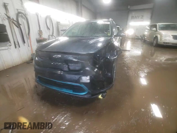 2020 Kia Niro EX Premium with VIN KNDCE3LG2L5080739, listed as a Copart auction lot 47436775 with 61,058 mi miles and Salvage Title. Bid and sale history available at DreamBid. Image 13.