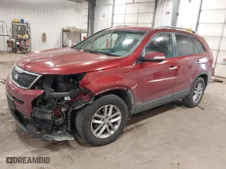 2015 Kia Sorento LX with VIN 5XYKTDA76FG580084, listed as a IAAI auction lot 41408761 with 184,650 mi miles. Bid and sale history available at carsss.com. Image 17.