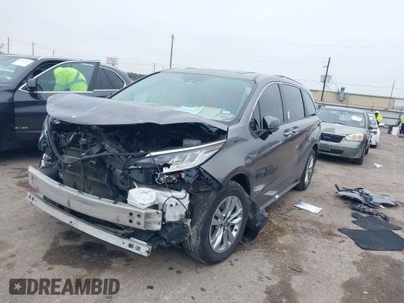 2022 Toyota Sienna Limited with VIN 5TDZRKEC7NS102931, listed as a IAAI auction lot 41419509 with 132,885 mi miles and . Bid and sale history available at DreamBid. Image 18.