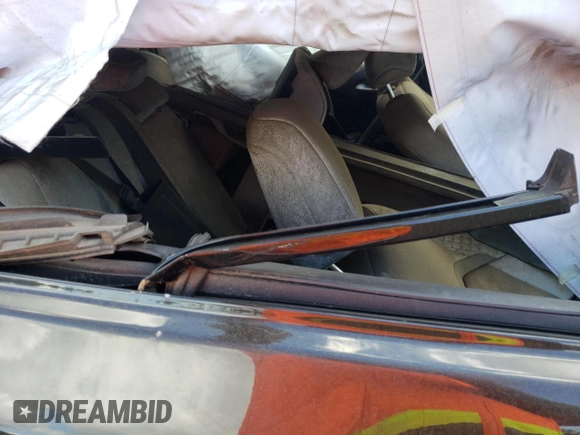 2022 Lexus UX 250h z VIN JTHX9JBHXN2060665, wystawiony jako Copart lot #72070644 z przebiegiem Nie podano mil oraz Szkoda całkowita • Salvage title. Historia ofert i sprzedaży dostępna na DreamBid. Obrazek 10.