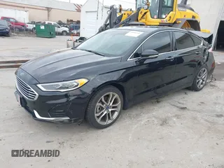 2019 Ford Fusion SEL with VIN 3FA6P0CD9KR237633, listed as a IAAI auction lot 41850201 with 68,157 mi miles. Bid and sale history available at carsss.com. Image 19.