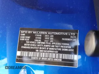 2023 McLaren Artura z VIN SBM16AEA9PW001592, wystawiony jako Copart lot #50613595 z przebiegiem 2956 mil mil oraz Szkody całkowita. Historia ofert i sprzedaży dostępna na DreamBid. Obrazek 16.