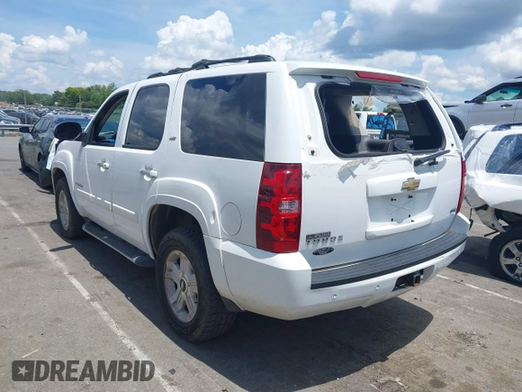 2007 Chevrolet Tahoe LTZ with VIN 1GNFC13067R365671, listed as a IAAI auction lot 42488123 with 255,079 mi miles and . Bid and sale history available at DreamBid. Image 3.