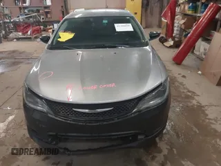 2017 Chrysler 200 Touring with VIN 1C3CCCFB5HN503380, listed as a IAAI auction lot 41300608 with 142,473 mi miles. Bid and sale history available at carsss.com. Image 12.