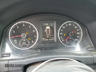 2012 Volkswagen Tiguan S with VIN WVGAV7AX0CW546403, listed as a Copart auction lot 65477915 with 121,489 mi miles and Salvage title. Bid and sale history available at DreamBid. Image 9.