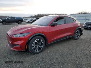 2021 Ford Mustang Mach-E Premium z VIN 3FMTK3R73MMA09783, wystawiony jako Copart lot #72692822 z przebiegiem 36 802 mil mil oraz . Historia ofert i sprzedaży dostępna na DreamBid. Obrazek 1.